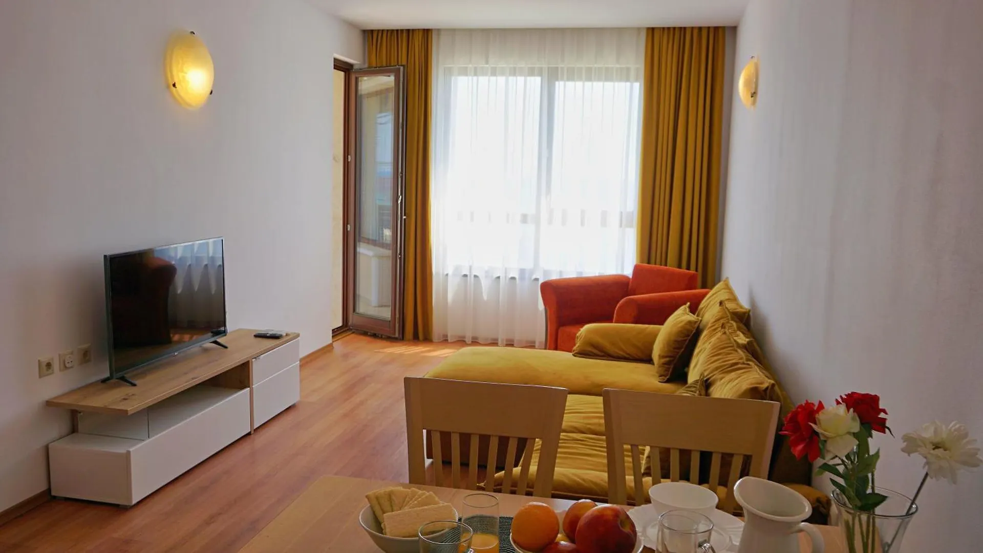Apartments Sirena First Line - Апартаменти Сирена На Първа Линия Golden Sands