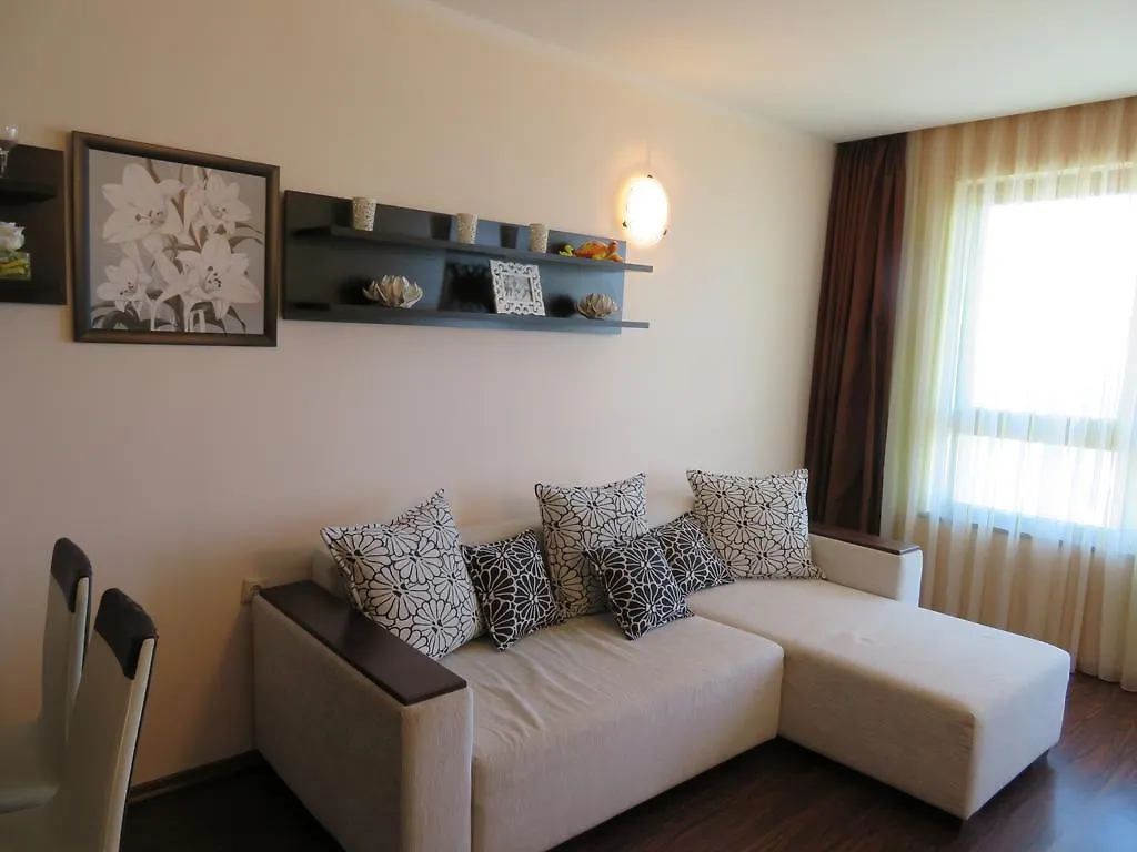 Apartments Sirena First Line - Апартаменти Сирена На Първа Линия Golden Sands