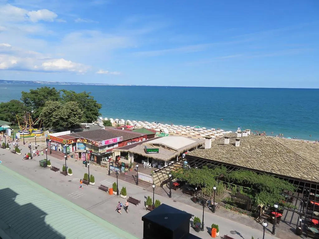 Apartments Sirena First Line - Апартаменти Сирена На Първа Линия Golden Sands 0*,